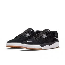 Nike SB Men's Shoes Ishod Wair