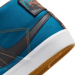 Nike SB Zoom Blazer Mid Premium Men's Shoes