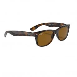 Ray Ban New Wayfarer Polar Eyewear