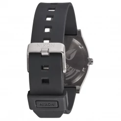 Nixon Independent Time Teller