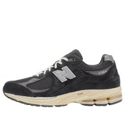 New Balance Athletics 2002R